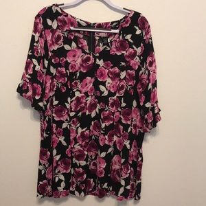 Long flowy top from Torrid! Size 1